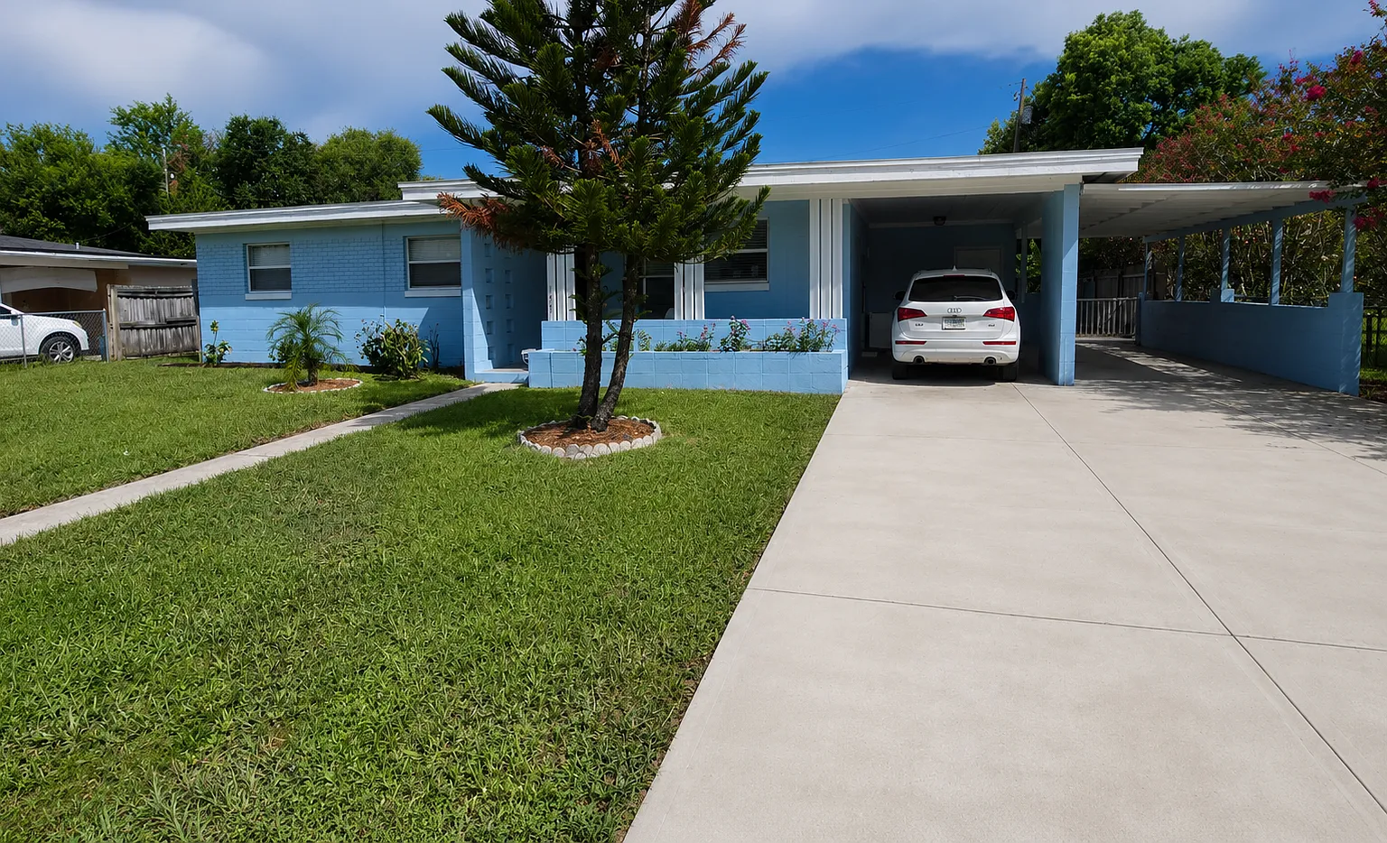 3 bed, 1145 sqft, $2,500 — Photo 1