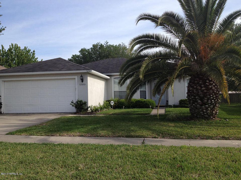 1st image of 12353 Harbor Winds Dr N
