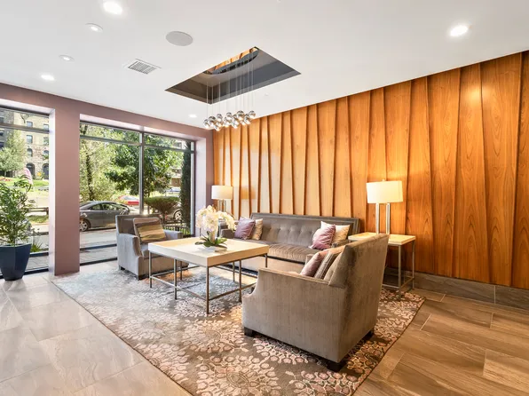 2727 Henry Hudson Parkway West image 23 of 38