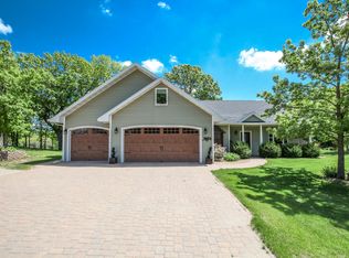 1824 Buck Ridge Dr, Fergus Falls, MN 56537