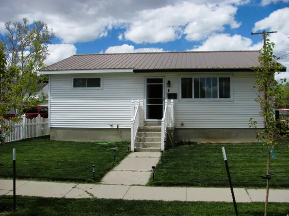 335 E 800 N, Price, UT 84501