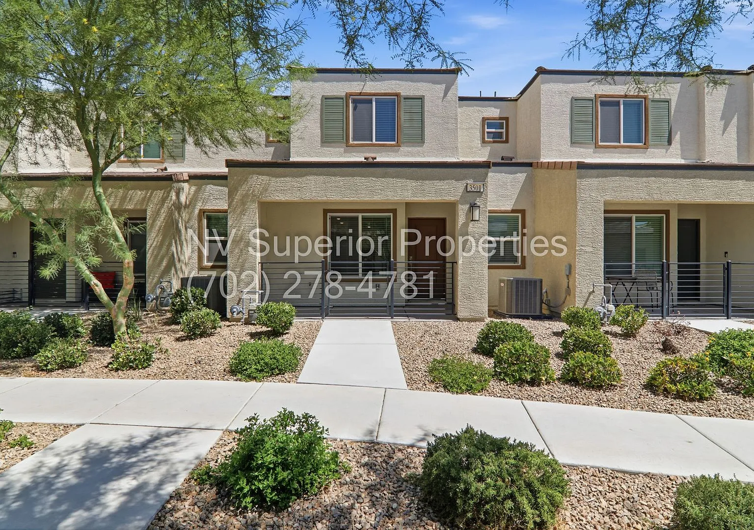 NW! 3 Bedroom Townhouse!! Gated!! Parks!! All Tile Floors Downstairs!! 2 Car Garage — Photo 3
