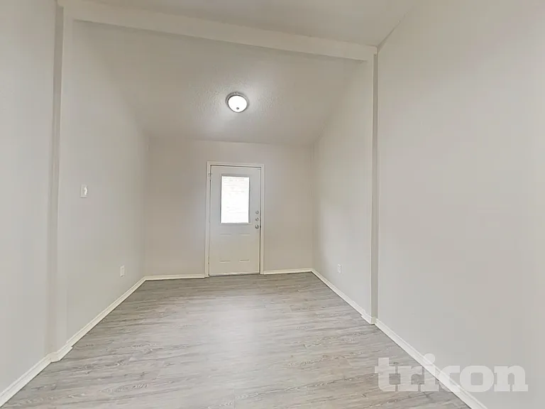 10525 Flamewood Dr — Photo 21