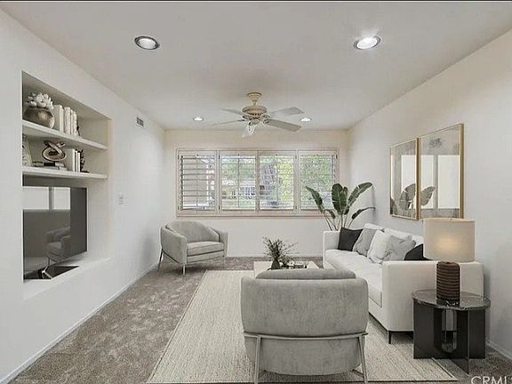 3rd image of 18130 Andrea Cir N