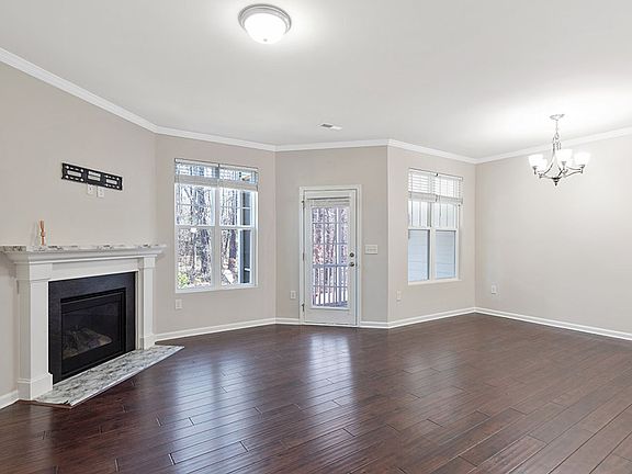 4th image of 629 Briarcliff St