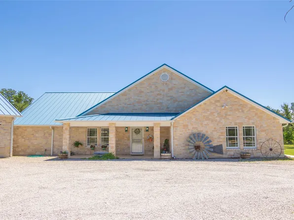 3612 Highway 1689, Comanche, TX 76442