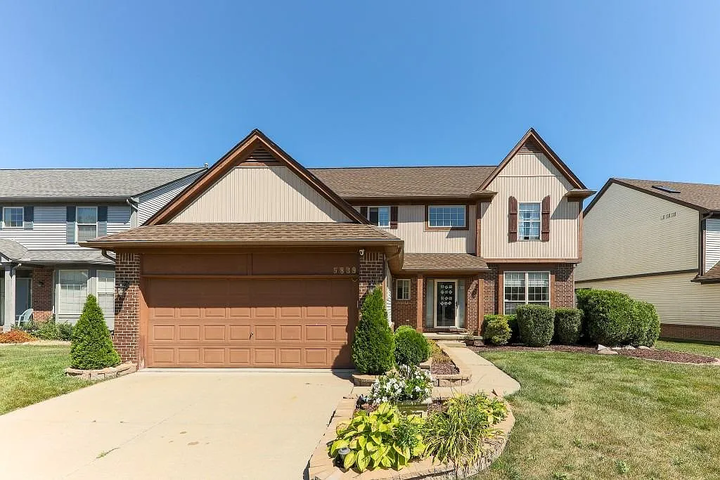 5839 Cary Dr photo 1