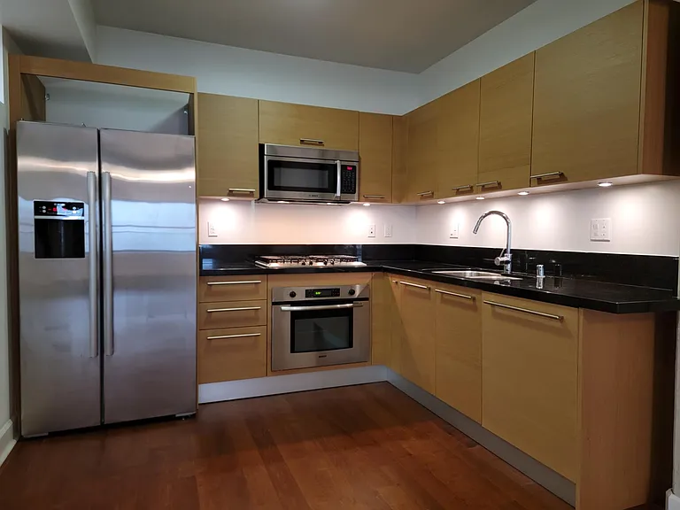 416 S Spring St #510 — Photo 5
