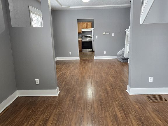 2nd image of 746 S Union St
