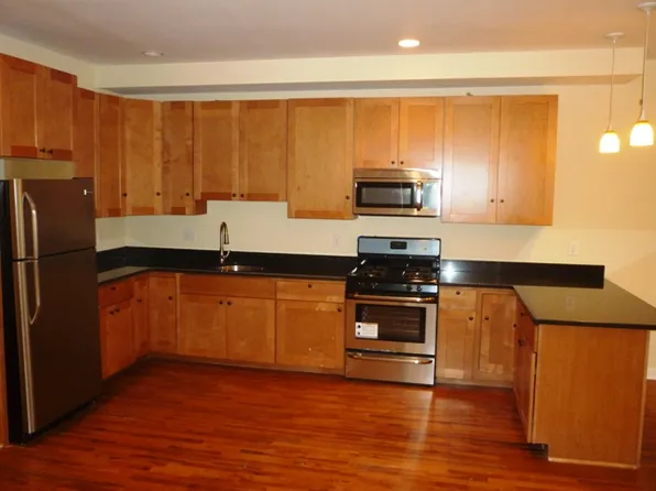 1319 N Franklin St APT 1B, Philadelphia, PA 19122