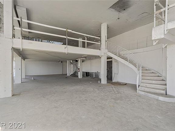 5th image of 3111 Bel Air Dr #28g & 28e