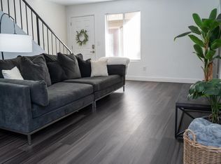 1819 S Cherokee Ln APT 11, Lodi, CA 95240