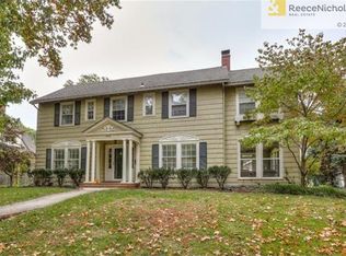 6515 Summit St, Kansas City, MO 64113