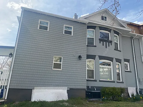 1030 E 100 S Photo 1