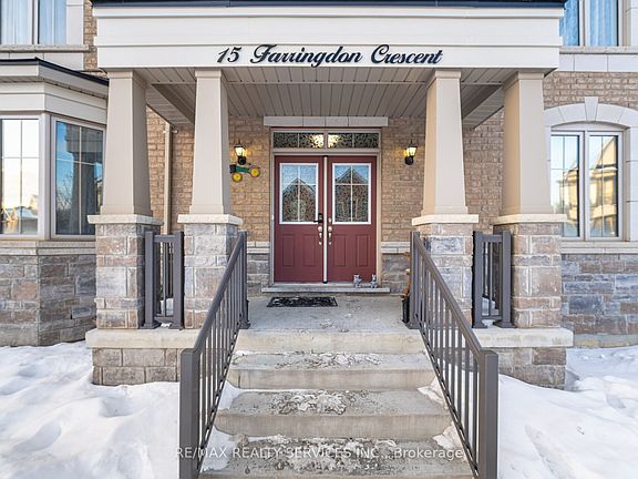 4th image of 15 Farringdon Cres