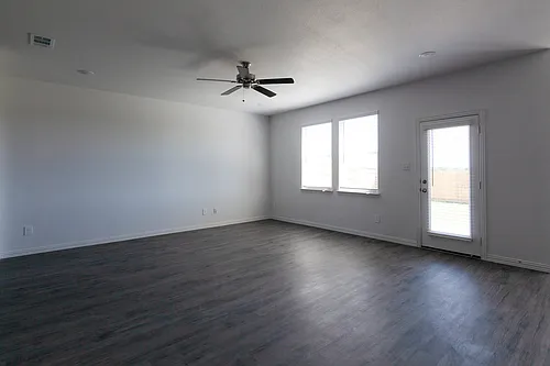 235 Jardim Ln Photo 1