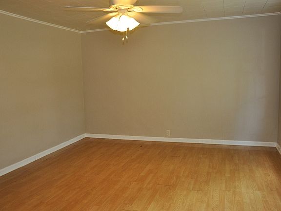 5th image of 3017 Crockett St
