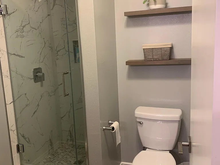 770 Hartford Ln — Photo 14