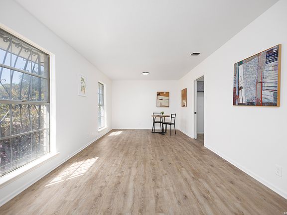 5th image of 4355 SPRINGVIEW DR