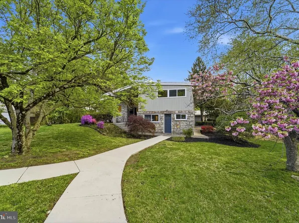 500 W Waverly Rd, Glenside, PA 19038