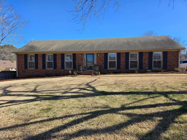 106 Westbury Ln, Florence, AL 35630