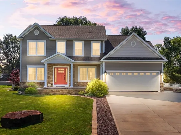 109 Jewel Ridge Dr, New Hartford, NY 13413