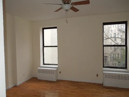 Rented by Washington Realty Corp. | media 26