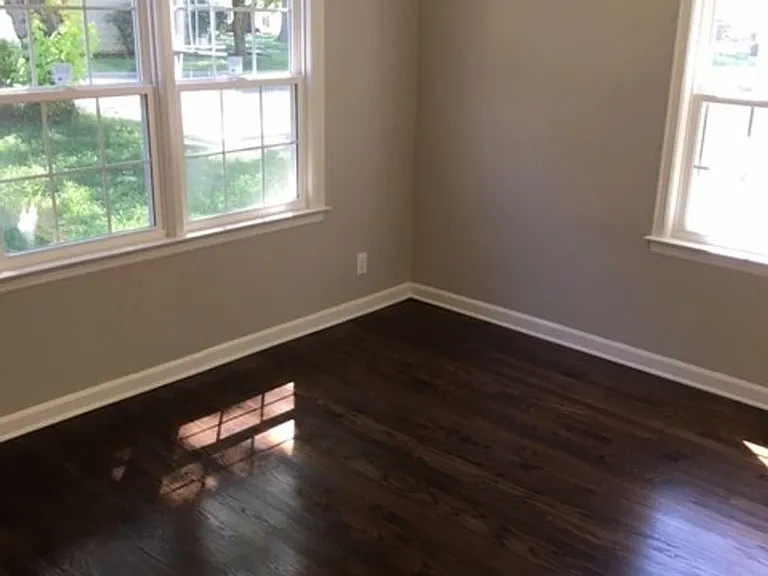 8410 Summit St — Photo 6