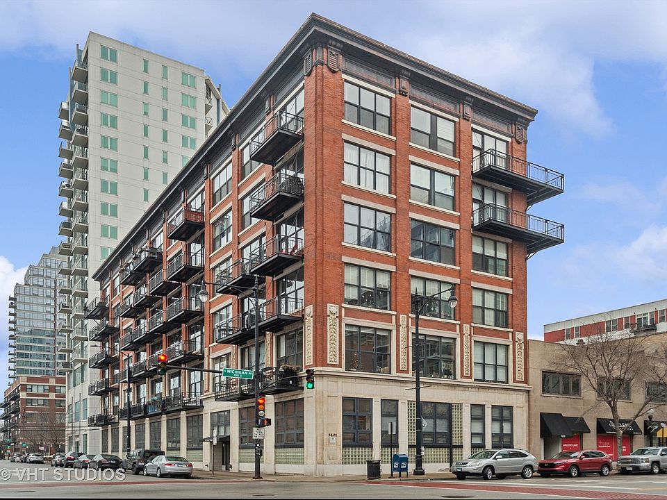 1st image of 1601 S Michigan Ave APT 202