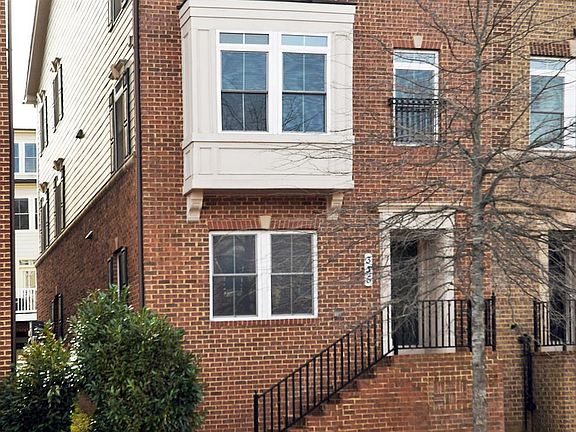 2nd image of 335 Parkview Ave