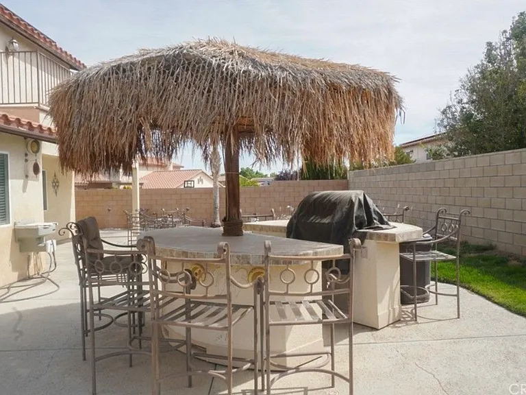 12661 Shorewood Ln — Photo 8