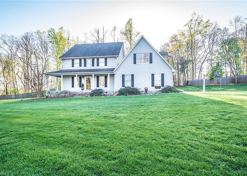 1st image of 6804 Harvest Springs Ct