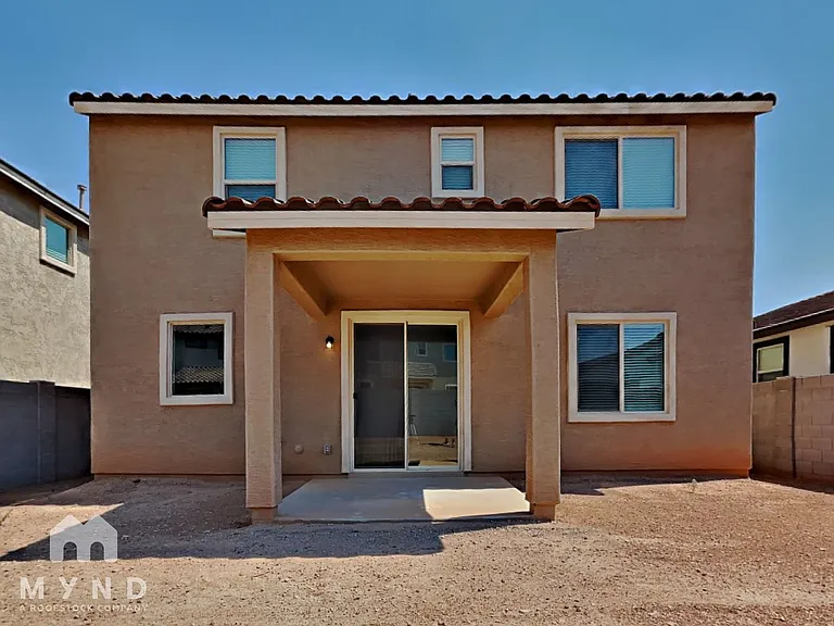 10758 W McKinley St — Photo 21