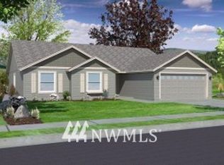 3185 Peninsula Dr, Moses Lake, WA 98837