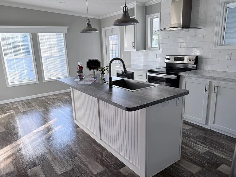 1335 Fleming Ave #222 — Photo 5