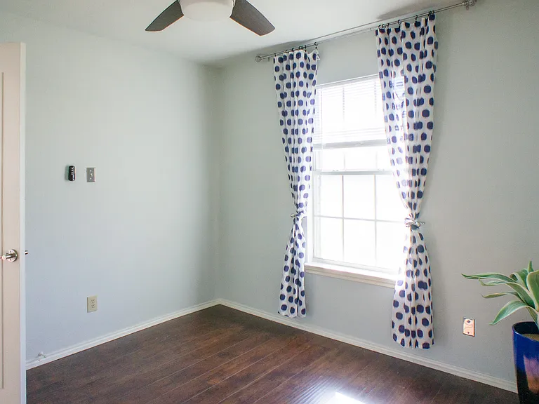 10300 Concord Dr — Photo 18