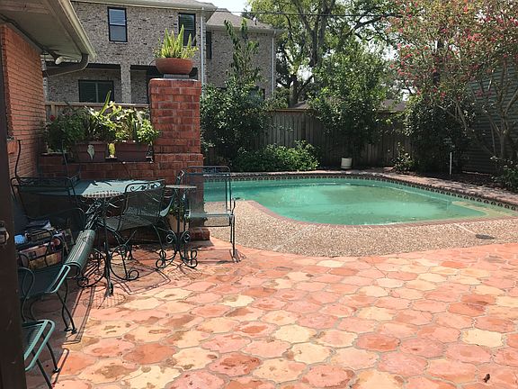 4th image of 3105 Glen Haven Blvd