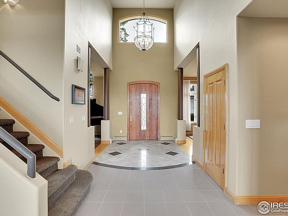 4th image of 592 E MANORWOOD Ln