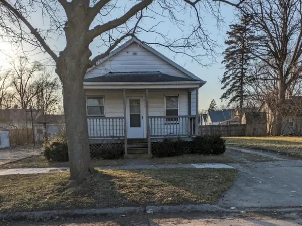 411 Moore St, Saginaw, MI 48602