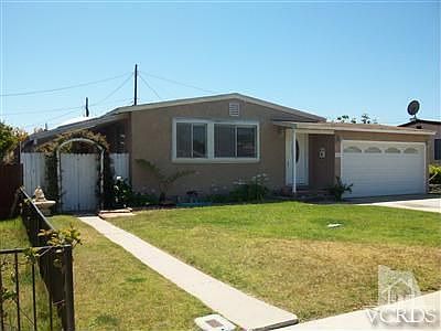 3rd image of 966 Evergreen Ln