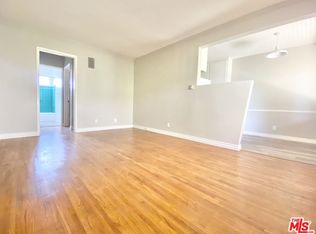 313 N Genesee Ave #3A, Los Angeles, CA 90036