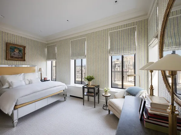 55 Central Park West image 13 of 23