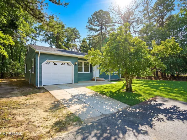 6 Orchard Drive, Whiting, NJ 08759