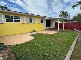 3219 Wilson St, Hollywood, FL 33021