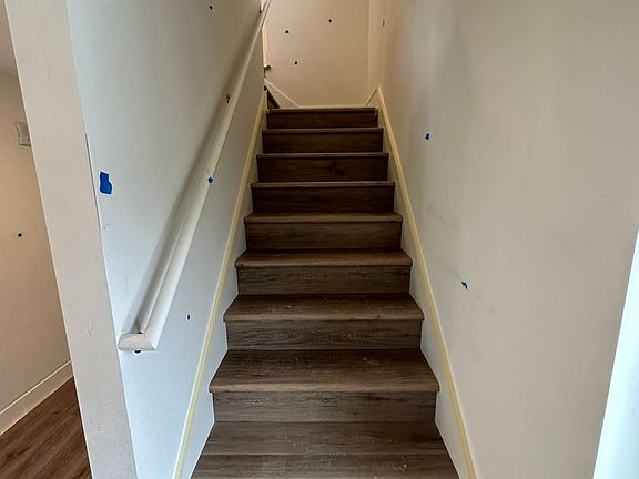5th image of 405 Laurel St #7