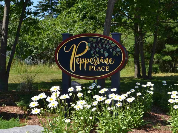 105 Peppervine Pl #16, Charlevoix, MI 49720