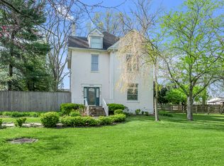 1616 Versailles Rd, Lexington, KY 40504