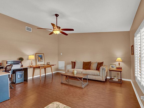 5th image of 21946 White Pine Terrace