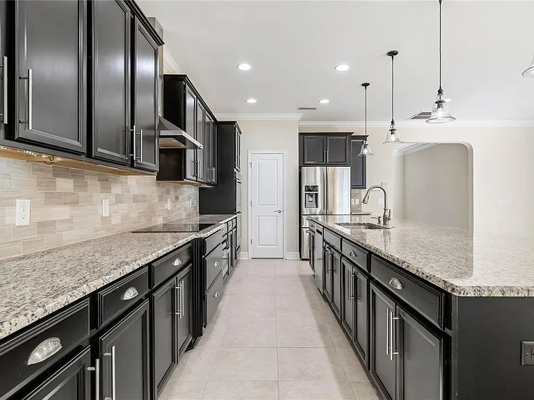 4522 Scarlet Loop — Photo 8