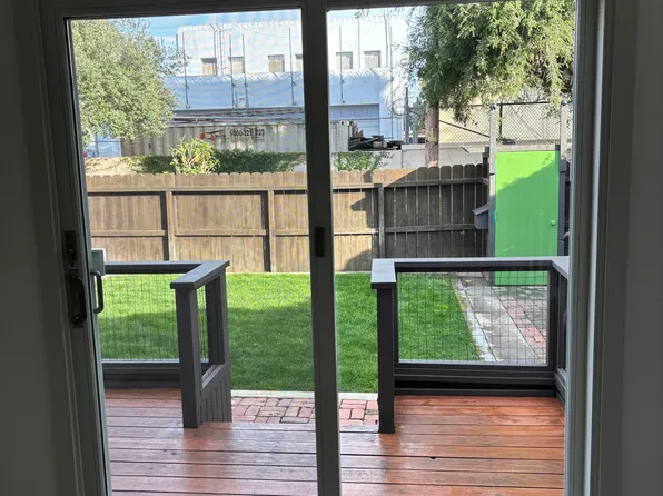 (undisclosed Address), Venice, CA 90291